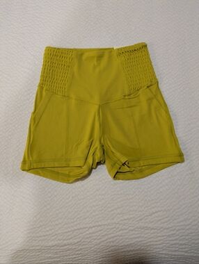 High-Waist Smocked Active Shorts - Chartreuse Offline Real Me Shortie Bike Short